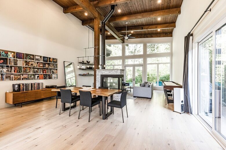 Tranquil Modern Retreat in the Sea-to-Sky Corridor - Squamish, Canada