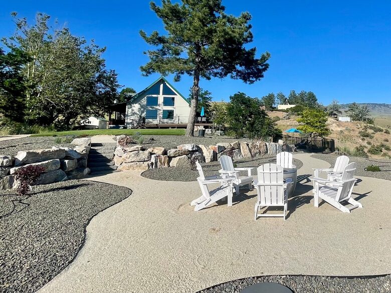Private Retreat | Pool, Spa, Sauna, Firepit & Views - Boise, Idaho