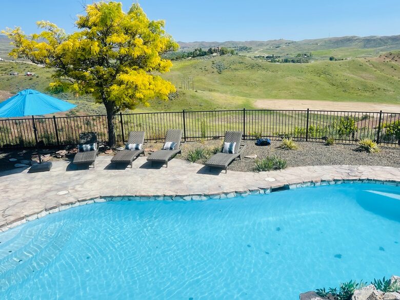 Private Retreat | Pool, Spa, Sauna, Firepit & Views - Boise, Idaho