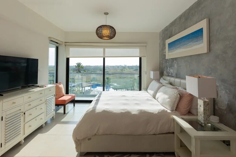 Spectacular 2-Story Beach Penthouse - San Carlos, Panama
