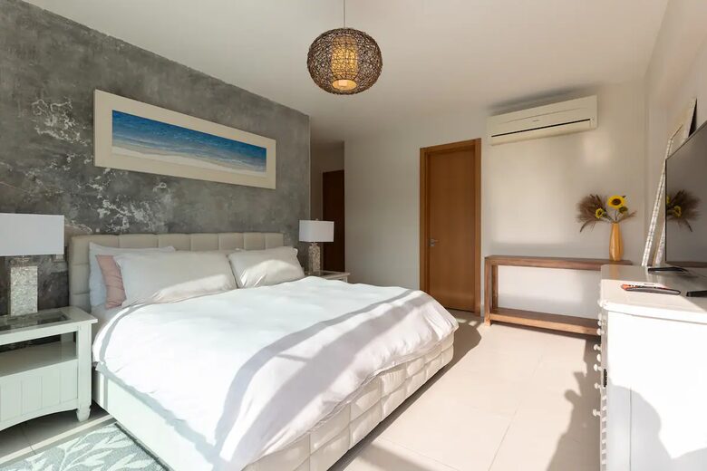 Spectacular 2-Story Beach Penthouse - San Carlos, Panama