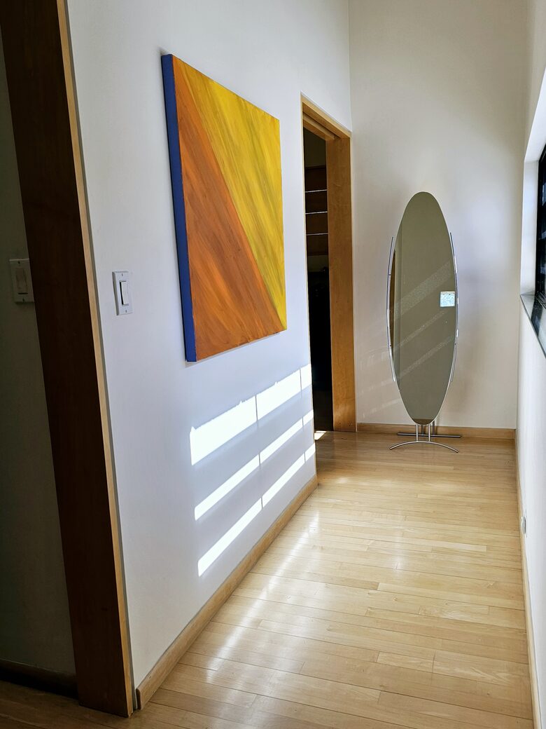 Hallway to bedroom 3 second bathroom