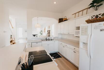 Martinique | Luxury Beach House on the Crescent with Golf Cart - Gulf Shores, Alabama