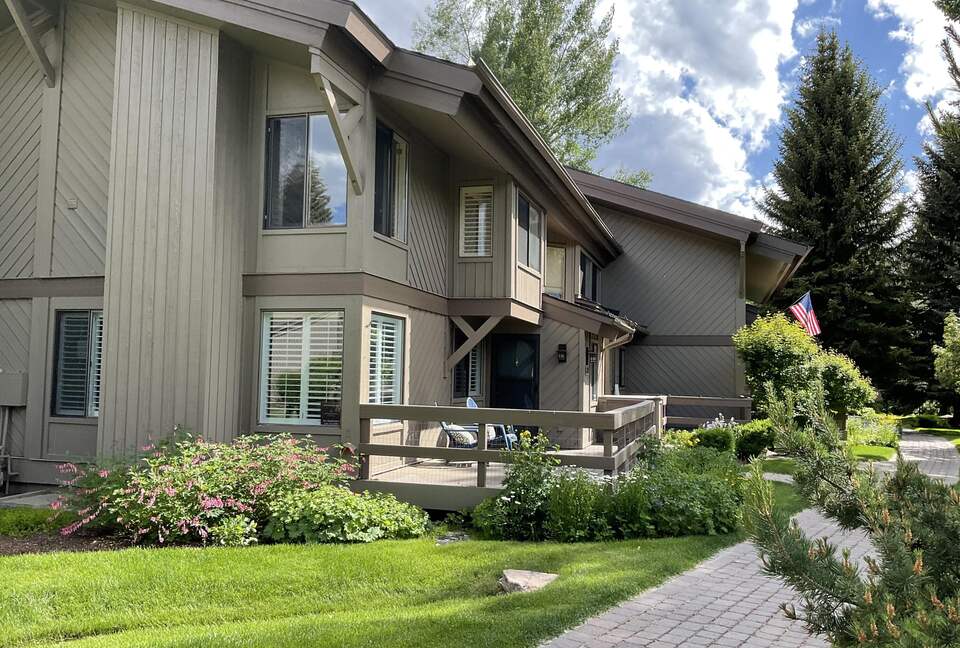 Sun Valley - Ten Minute Stroll To Village Square Shops & Restaurants - Sun Valley, Idaho