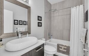 Main Bathroom