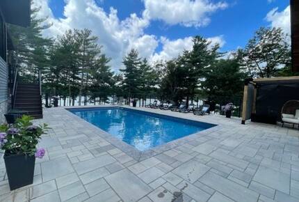 Lakehouse Retreat - Wellington, Halifax, Canada