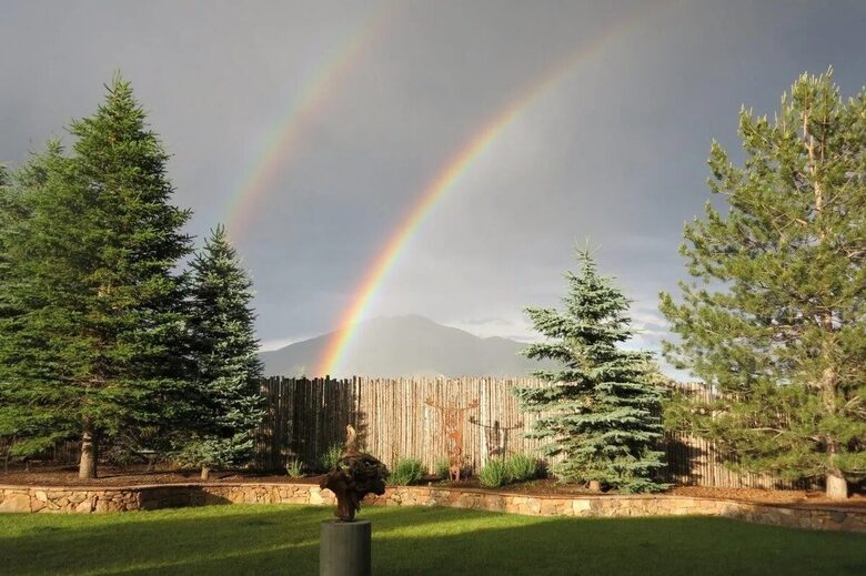 Buena Vista Adobe Hideaway | 20 minutes to Taos Ski Valley - El Prado, New Mexico