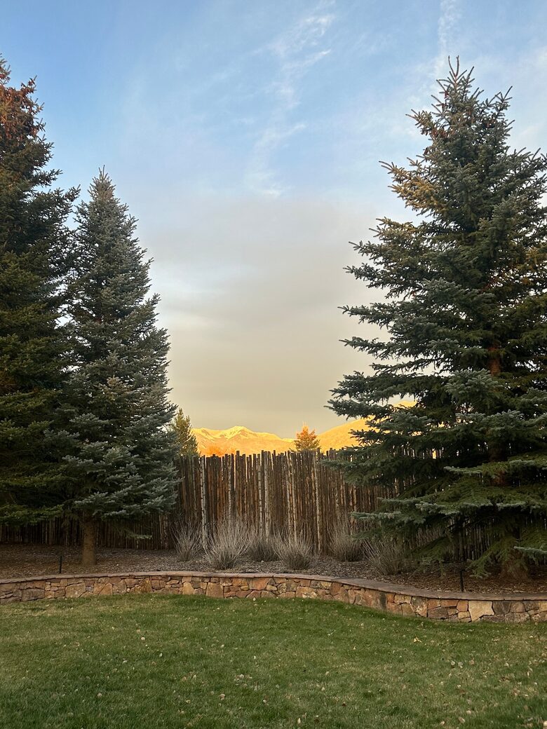 Buena Vista Adobe Hideaway | 20 minutes to Taos Ski Valley - El Prado, New Mexico
