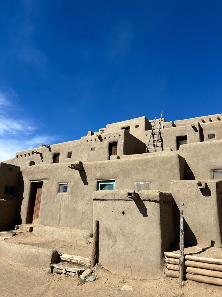 Buena Vista Adobe Hideaway | 20 minutes to Taos Ski Valley - El Prado, New Mexico