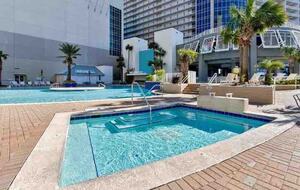 Resort Style Apartment - Panama City Beach, Florida