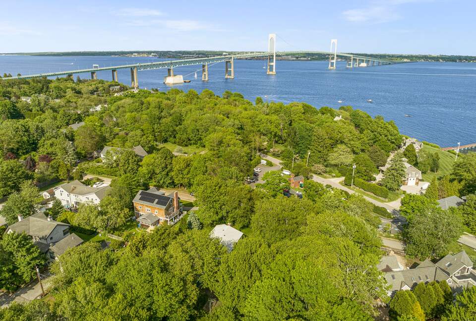 Charming Jamestown Home (across the bay from Newport) - Jamestown, Rhode Island