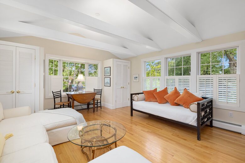 Charming Jamestown Home (across the bay from Newport) - Jamestown, Rhode Island