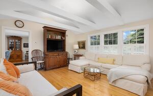 Charming Jamestown Home (across the bay from Newport) - Jamestown, Rhode Island