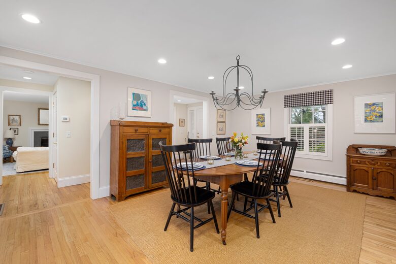 Charming Jamestown Home (across the bay from Newport) - Jamestown, Rhode Island