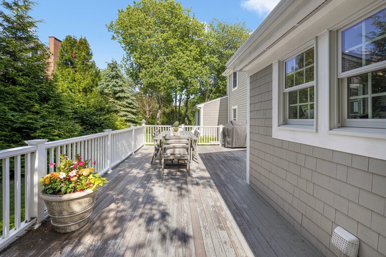 Charming Jamestown Home (across the bay from Newport) - Jamestown, Rhode Island
