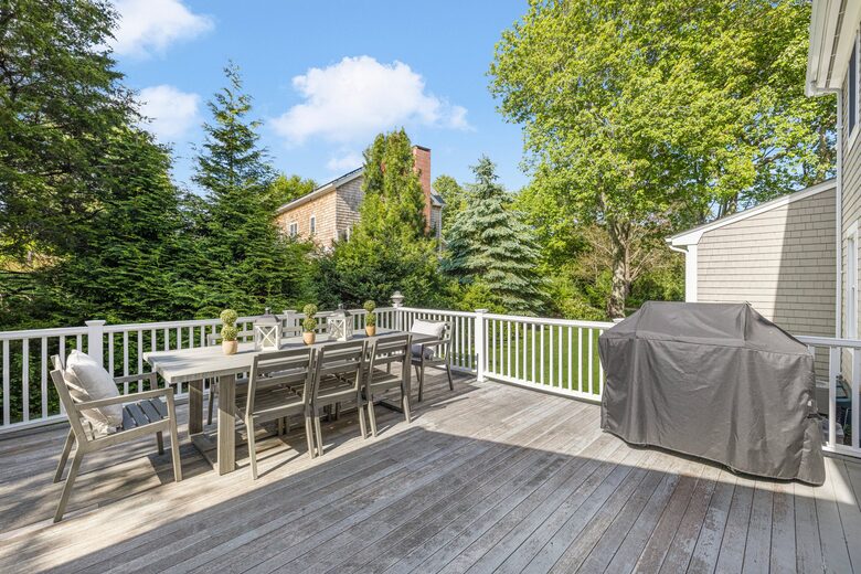 Charming Jamestown Home (across the bay from Newport) - Jamestown, Rhode Island