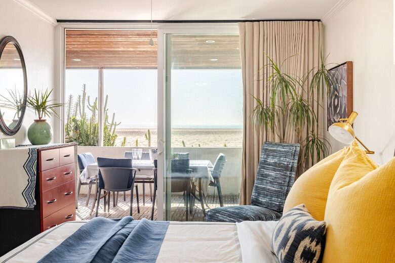 Oceanfront Oasis - Long Beach, California