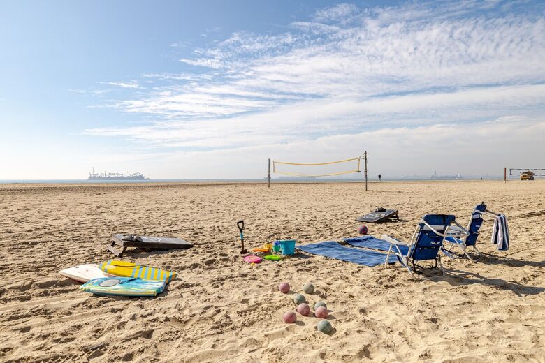 Oceanfront Oasis - Long Beach, California