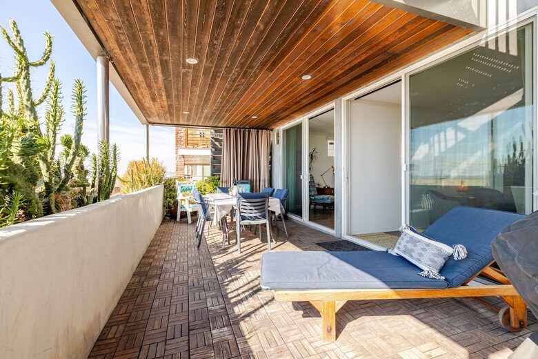 Oceanfront Oasis - Long Beach, California