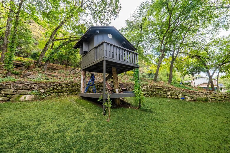 Mustard Seed with Private Dock - Austin, Texas