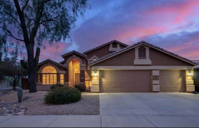 Large Secluded Modern Home near Scottsdale - Cave Creek, Arizona