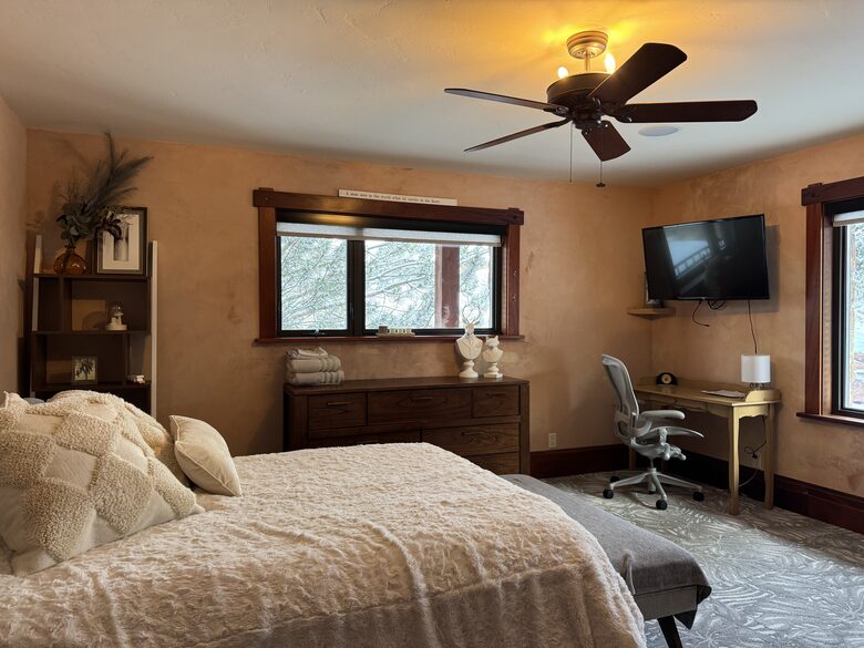 Park City Haven on 6.8 Acres with Mountain Views & Pond - Park City, Utah