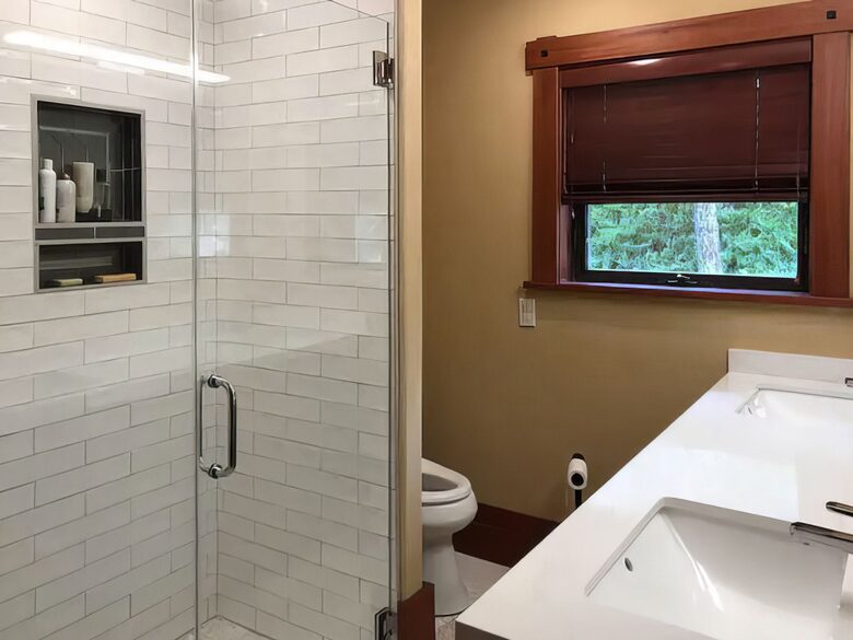 Jack and Jill bath main level