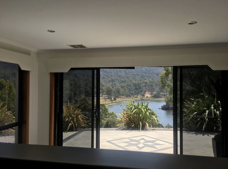 Lakeside Living - Blackstone Heights, Australia
