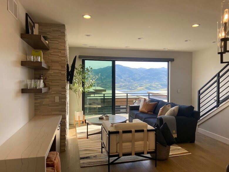 Modern Mountain Retreat with Stunning Lake Views - Hideout, Utah