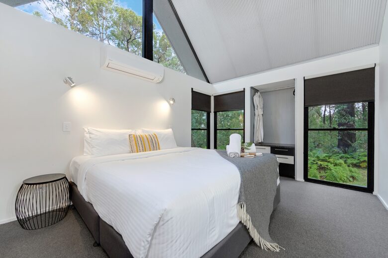 The Bower - Ultimate Spa Bower - Broulee, Australia