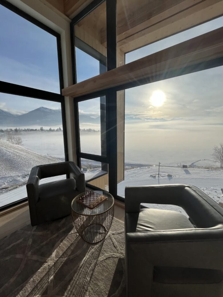 The Holiday House Invermere - Invermere, Canada