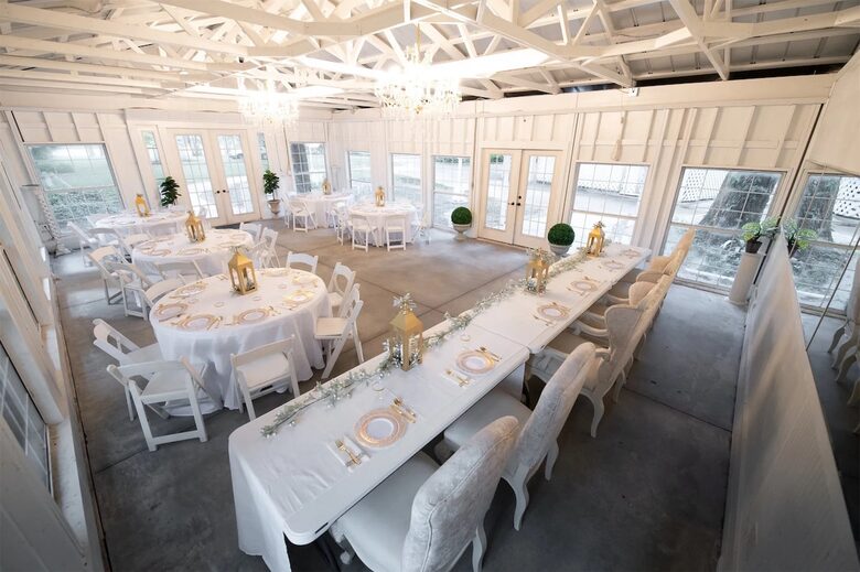 Luxurious 16 Overnight Guests and Micro-wedding Venue - Brooksville, Florida