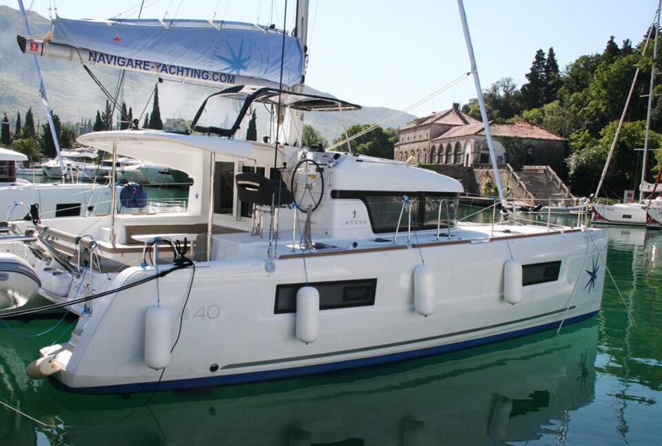 "The Dove" | Lagoon 40 Catamaran - Navigare Yachting - Dubrovnik, Komolac,, Croatia