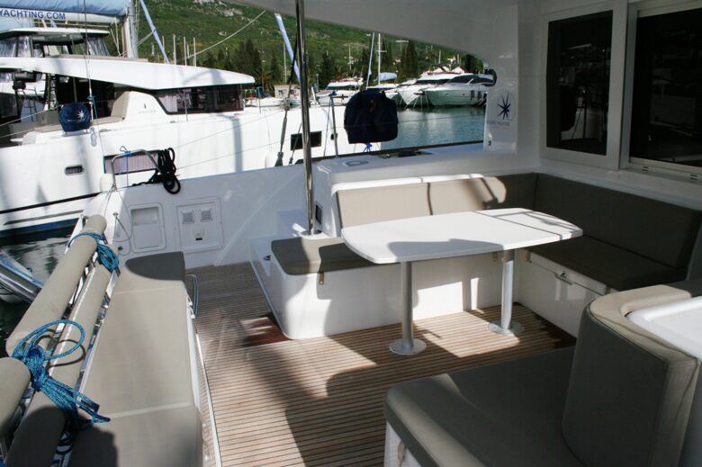 "The Dove" | Lagoon 40 Catamaran - Navigare Yachting - Dubrovnik, Komolac,, Croatia