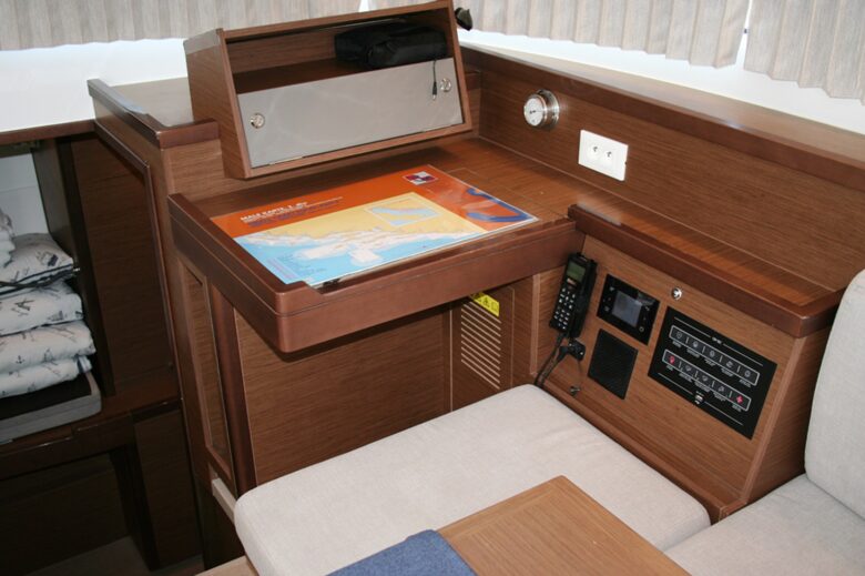 "The Dove" | Lagoon 40 Catamaran - Navigare Yachting - Dubrovnik, Komolac,, Croatia