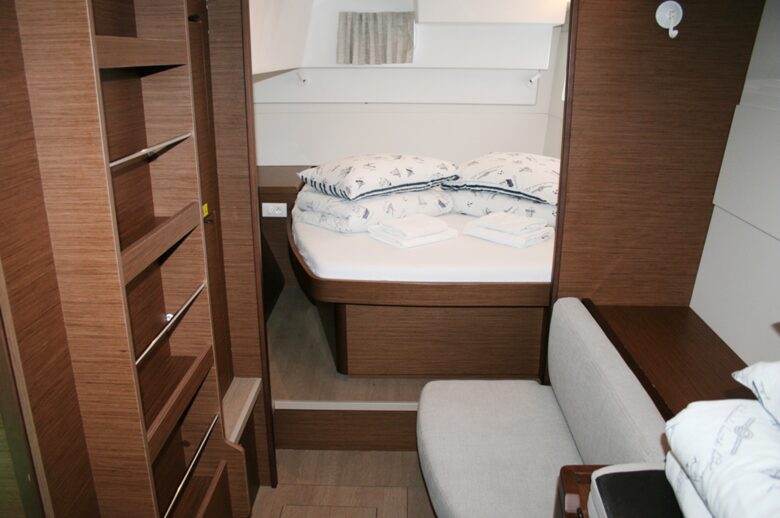 "The Dove" | Lagoon 40 Catamaran - Navigare Yachting - Dubrovnik, Komolac,, Croatia