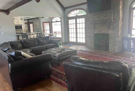 Summerhill Expansive Home - Chillicothe, Ohio