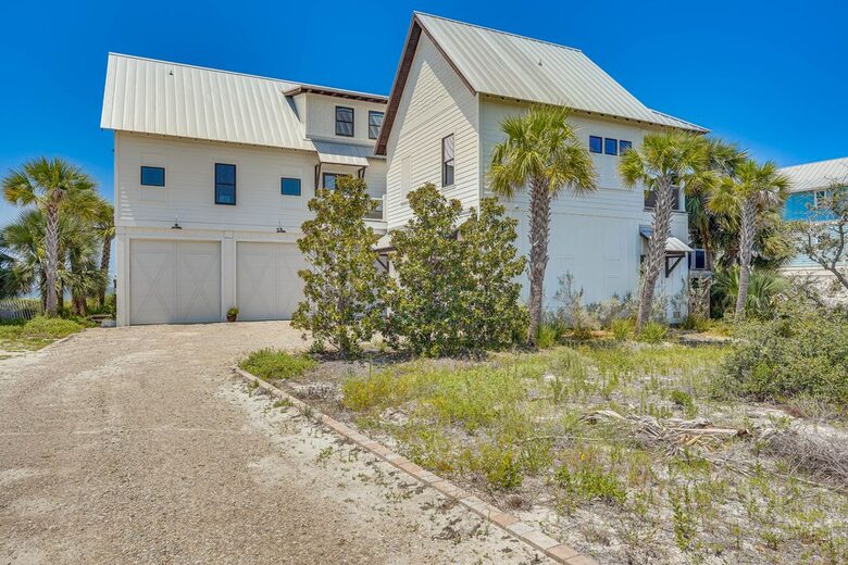 Beachfront WindMark Cottage with Deck - Port Saint Joe, Florida