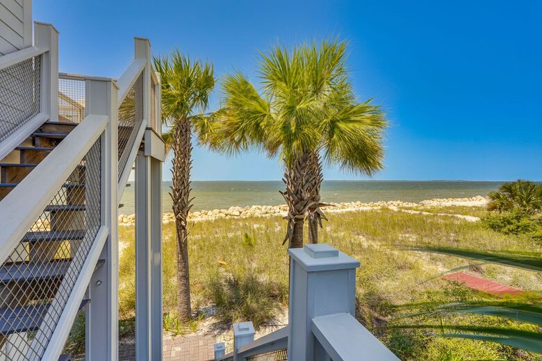 Beachfront WindMark Cottage with Deck - Port Saint Joe, Florida