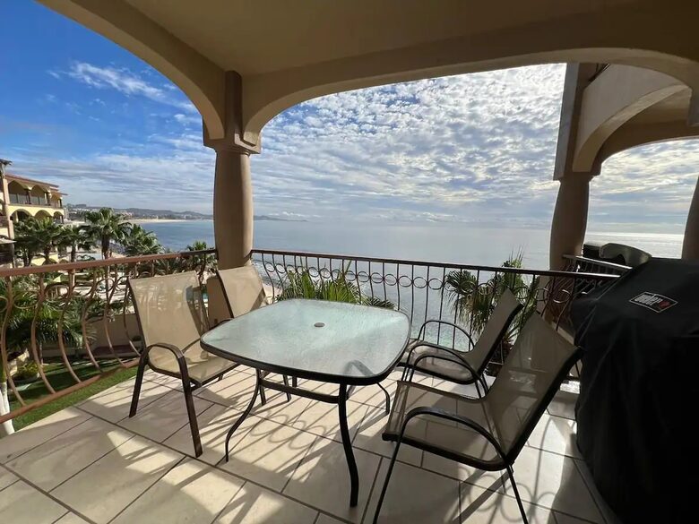 Costa Azul Getaway at Las Olas Cabo - San Jose del Cabo, Mexico