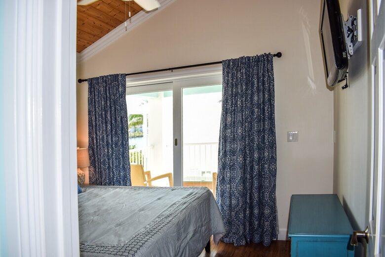 Waterfront Retreat in Treasure Cay with Pool & Boat Slip - Treasure Cay, Bahamas