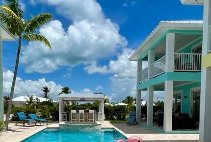 Waterfront Retreat in Treasure Cay with Pool & Boat Slip - Treasure Cay, Bahamas