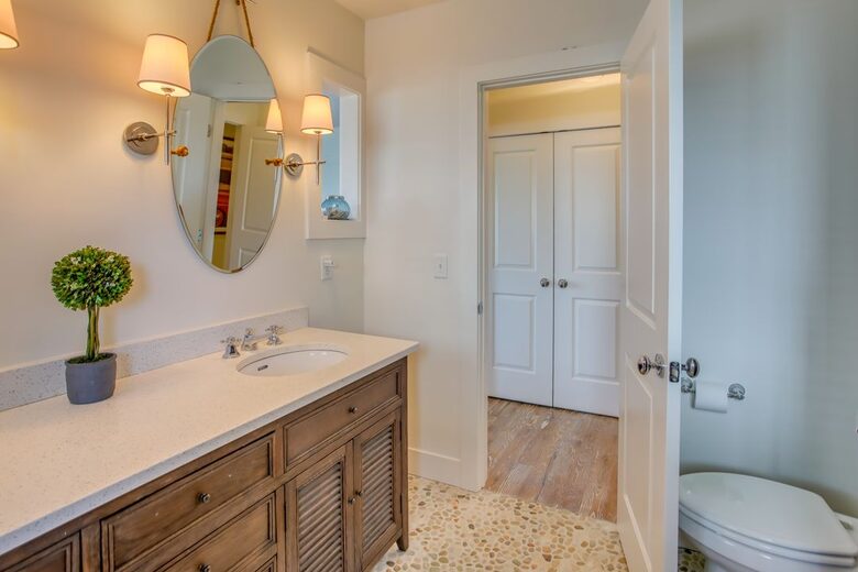 Island Joy: Spacious Waterfront Retreat at Holden Beach - Holden Beach, North Carolina