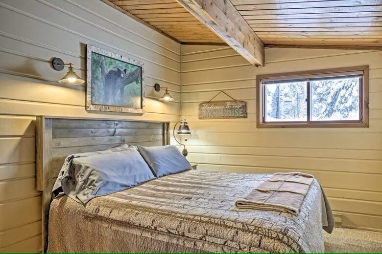 Master Bedroom with very comfortable King.