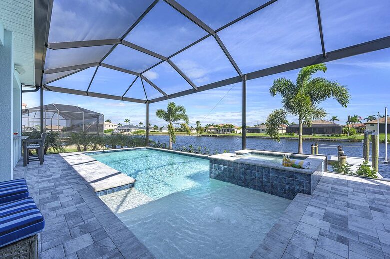 Mystique - Cape Coral, Florida