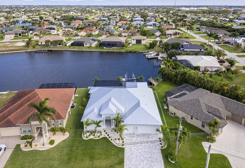 Mystique - Cape Coral, Florida