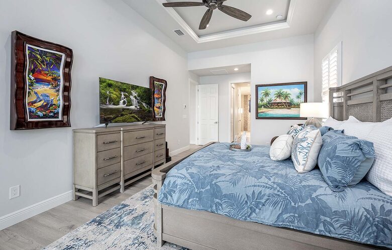 Mystique - Cape Coral, Florida