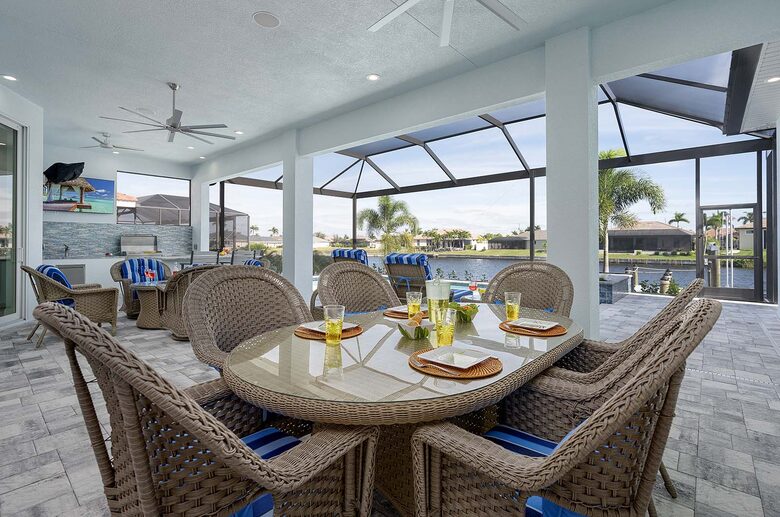 Mystique - Cape Coral, Florida