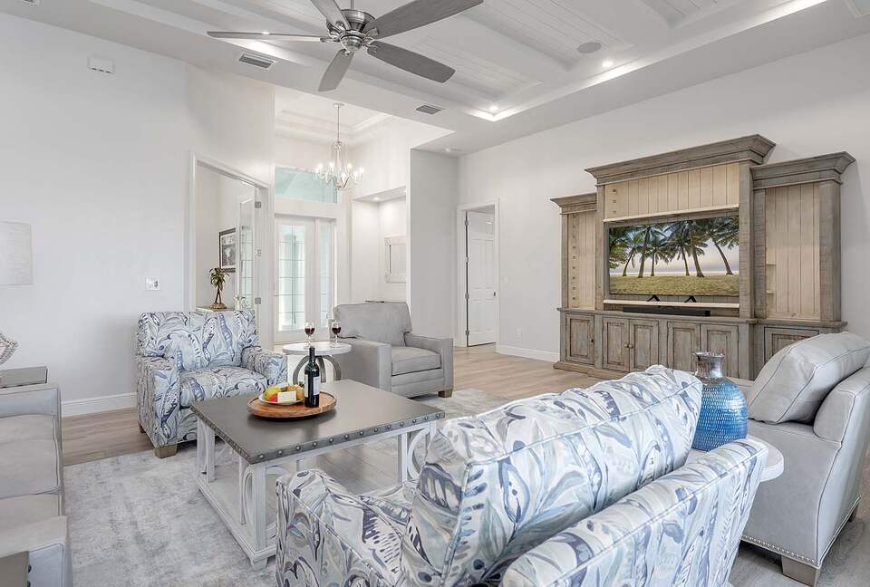 Mystique - Cape Coral, Florida