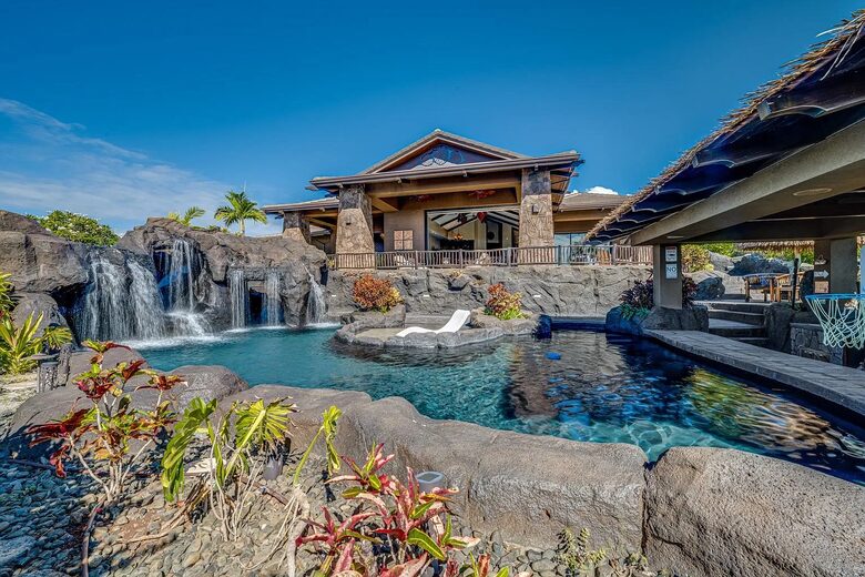 Ka’anapali Luxury Escape with Resort-Style Pool & Theater - Lahaina, Hawaii